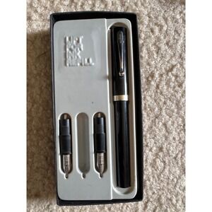 Vintage Sheaffer Calligraphy Fountain Pen Set Black Silver Trim with Case 3 Nibs